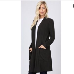 Black cardigan with pockets